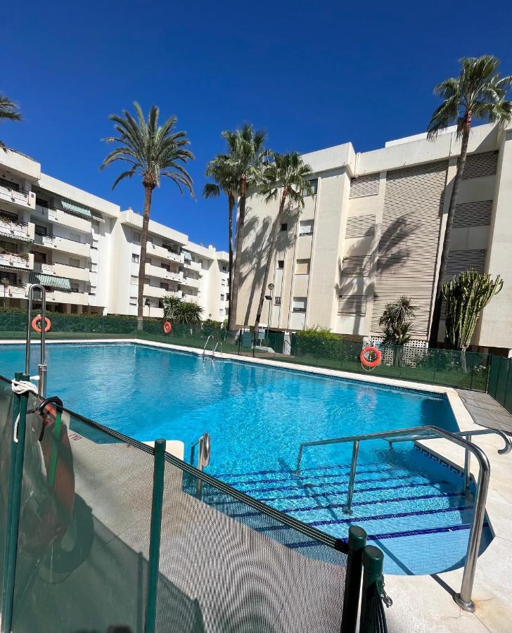 La Carihuela Lux Apartment Торемолинос Екстериор снимка