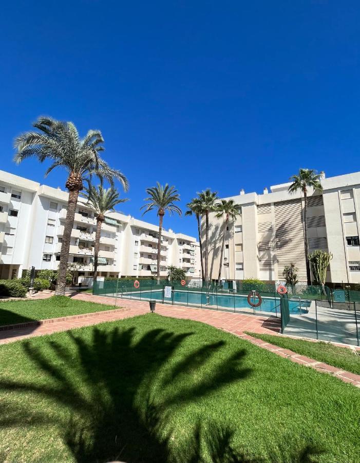 La Carihuela Lux Apartment Торемолинос Екстериор снимка