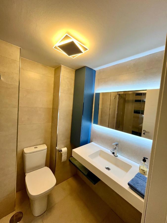 La Carihuela Lux Apartment Торемолинос Екстериор снимка